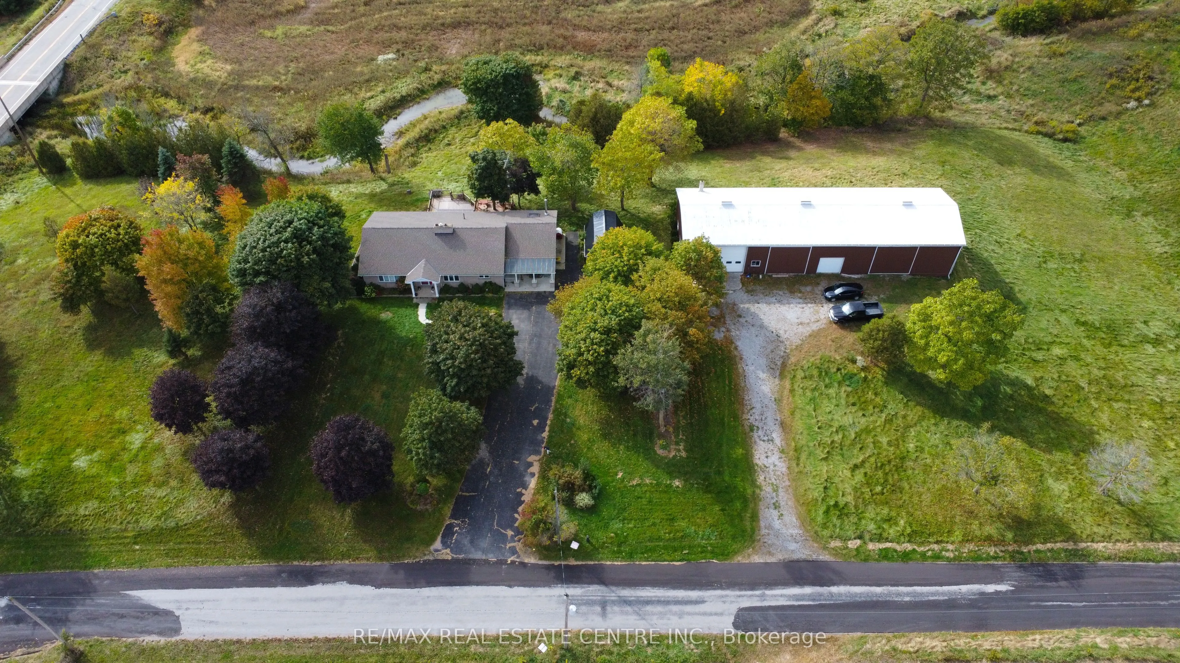17 Cemetery Road, ON N0E 1Z0