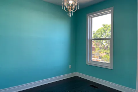 109 Belview Avenue, ON L8L 7K9