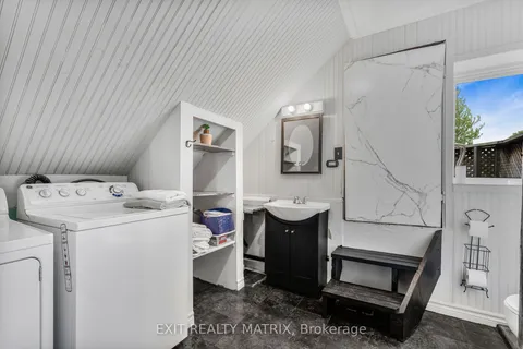 235-237 Guigues Avenue, ON K1N 5J3