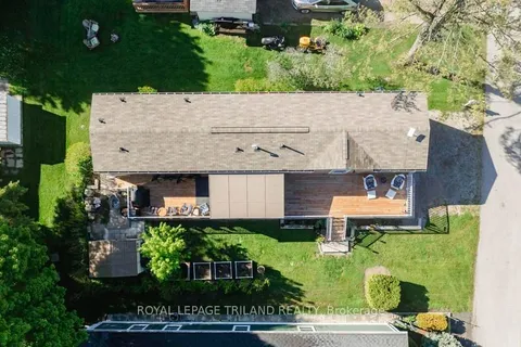 9385 Ipperwash Road, ON N0N 1J3