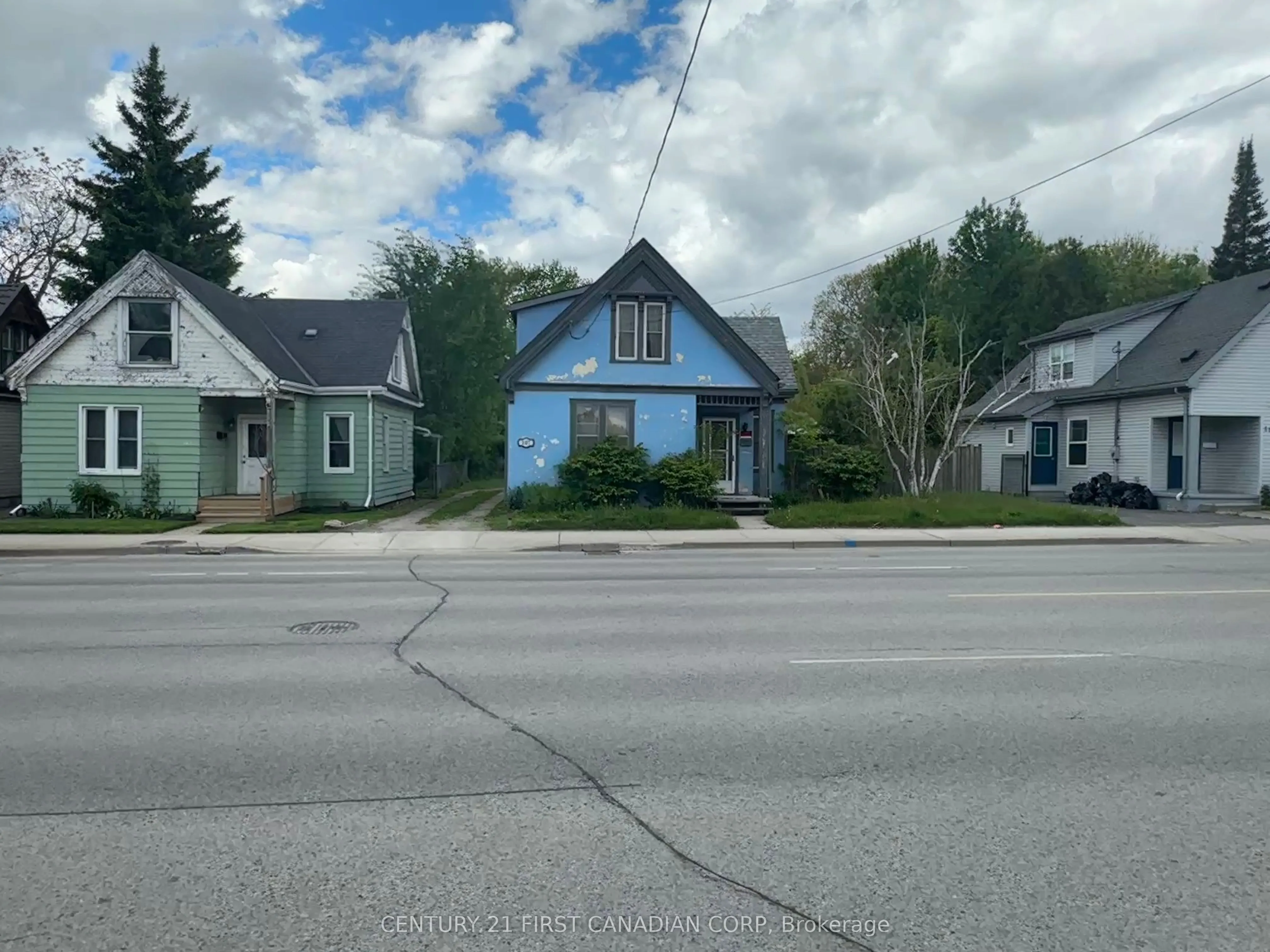 107 Adelaide Street, ON N6B 3G7