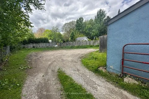 107 Adelaide Street, ON N6B 3G7
