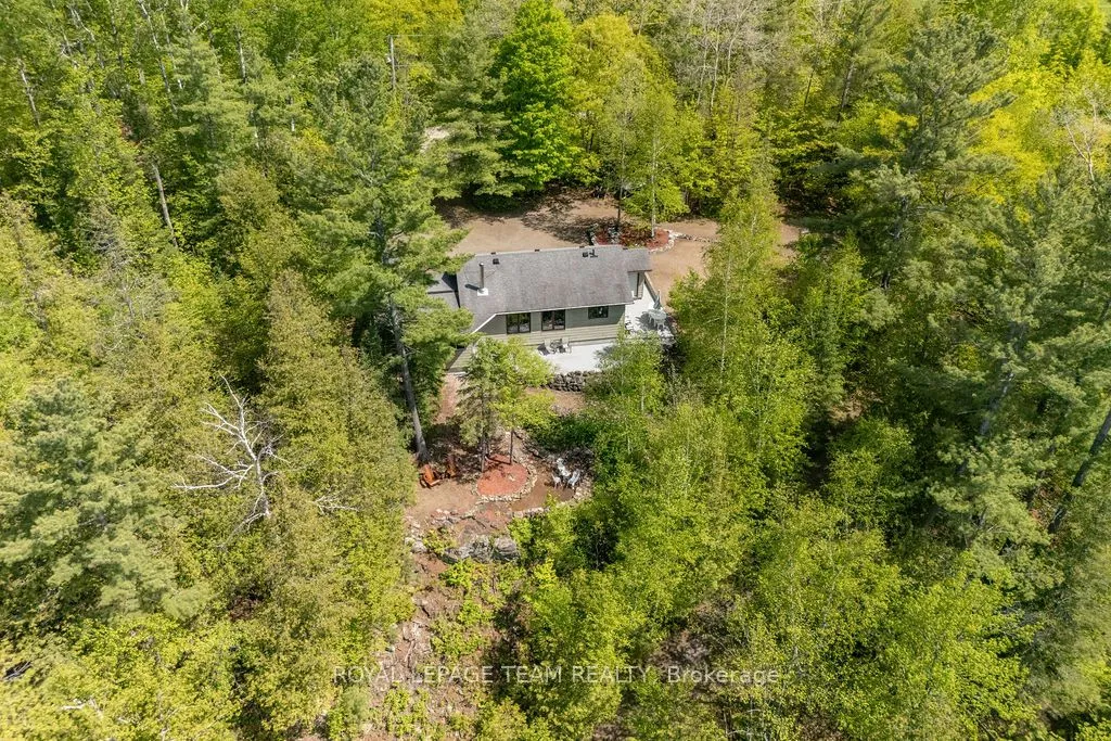 861 Stones Lake Road, ON K0J 1H0