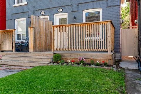 102 Gibson Avenue, ON L8L 6J8