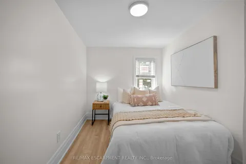 102 Gibson Avenue, ON L8L 6J8