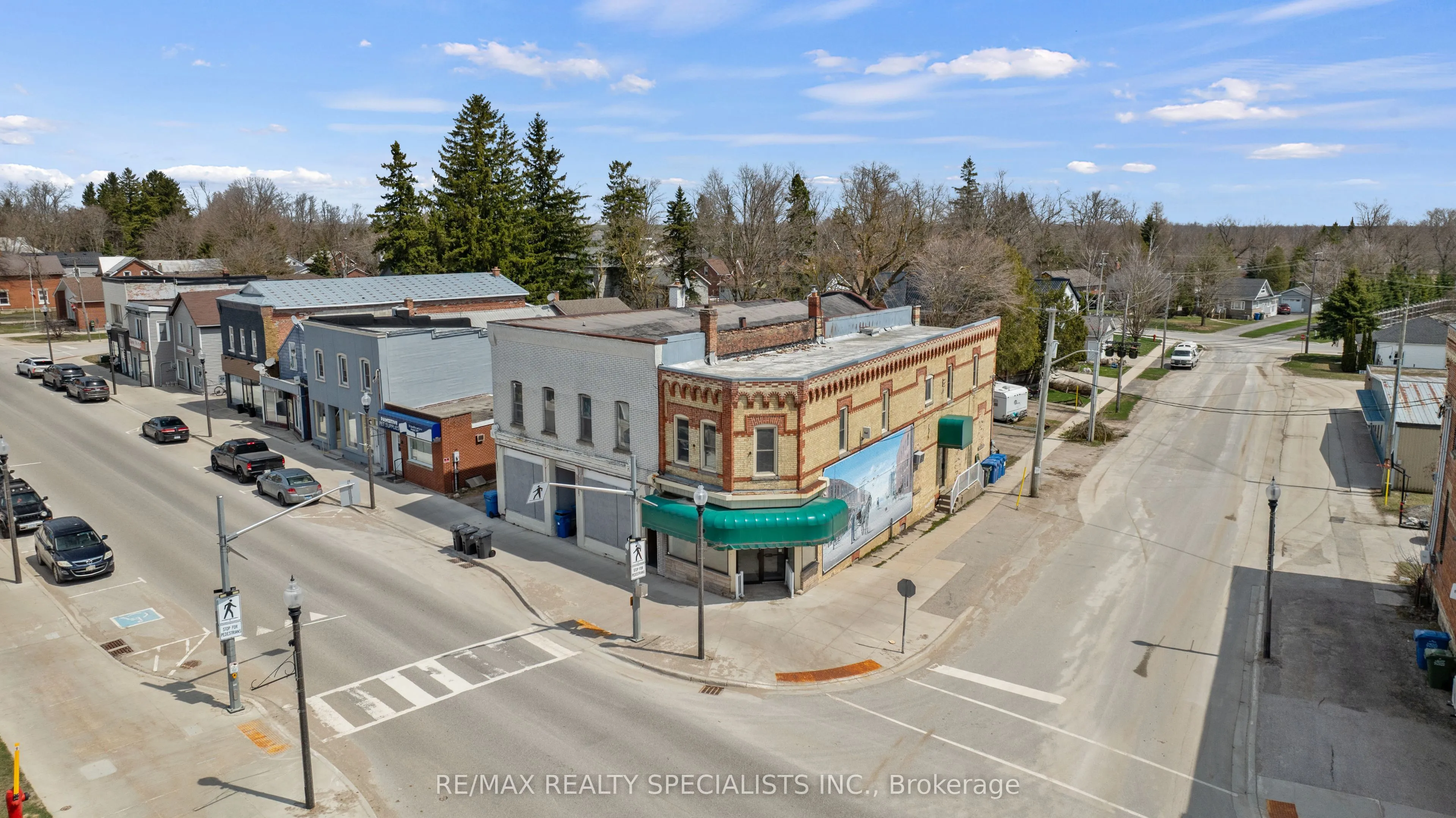 1 Main Street, ON N0C 1B0