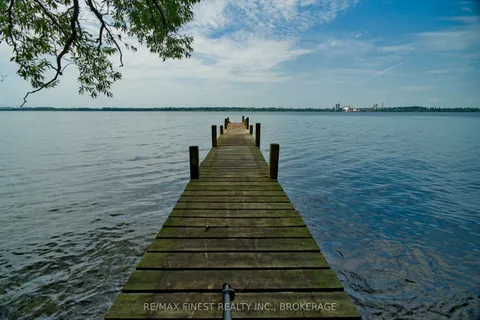 14005 FRONT Road, ON K0H 2S0