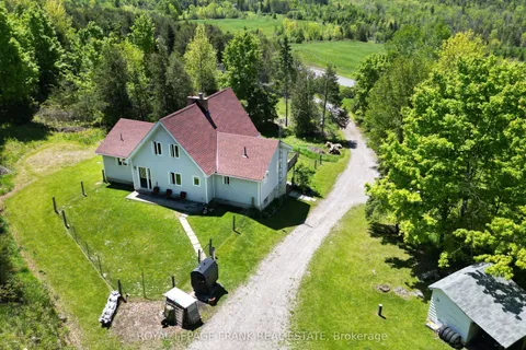 884 Centre Line Road, ON K0K 2M0