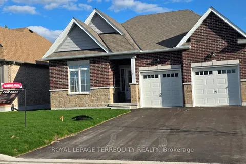37 Hillcroft Way, ON K0M 1A0