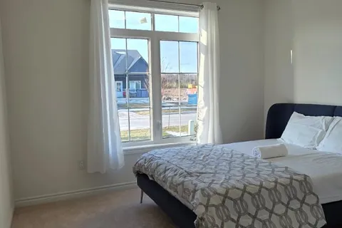 37 Hillcroft Way, ON K0M 1A0