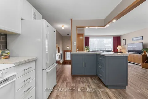 202 Mary Street, ON K9V 2N8
