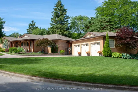 373 Willard Crescent, ON N6K 2H8