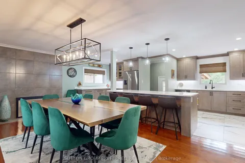 373 Willard Crescent, ON N6K 2H8