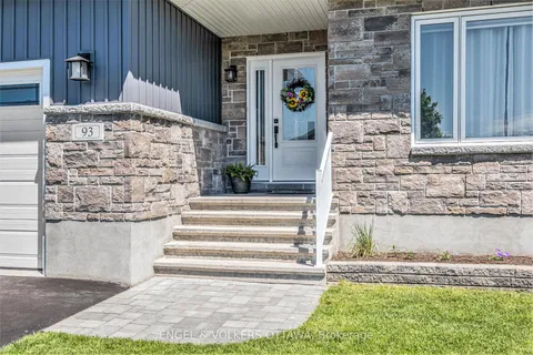 93 Otteridge Avenue, ON K7V 0A1