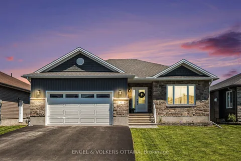 93 Otteridge Avenue, ON K7V 0A1