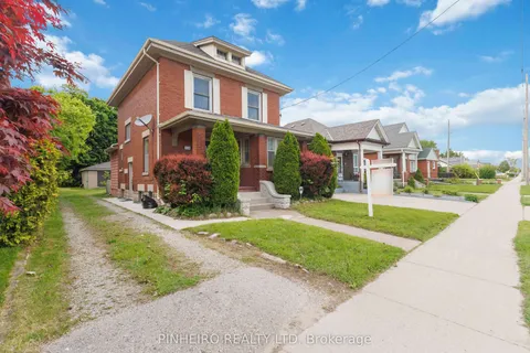 1116 Trafalgar Street, ON N5Z 1G8