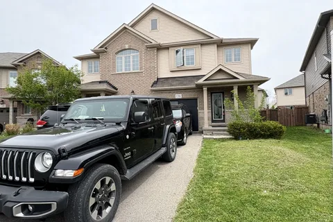 136 Westbank Trail, ON L8J 1R5
