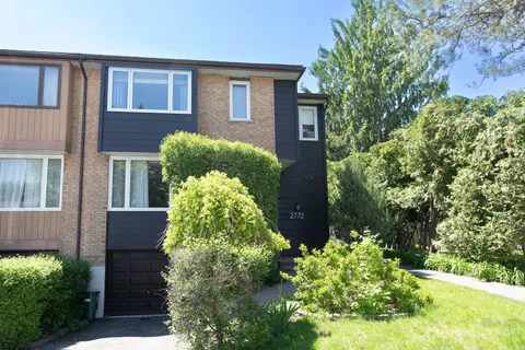 2772 Springland Drive, ON K1V 6M4