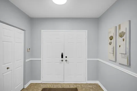 181 Knudson Drive, ON K2K 2C5