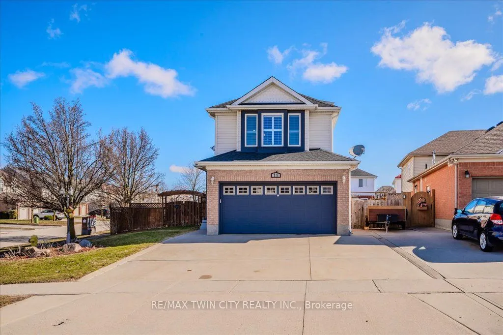 11 Acorn Way, ON N1R 8M3