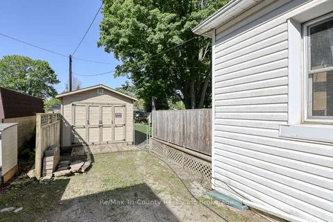 339 Broadway Street, ON N4G 3S4
