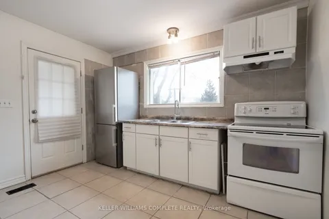 149 Strathcona Avenue, ON L8R 3C4