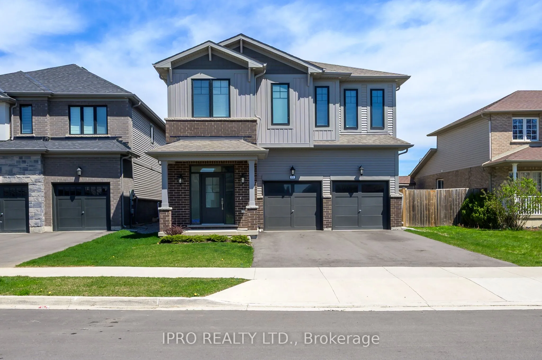 64 Spitfire Drive, ON L0R 1W0