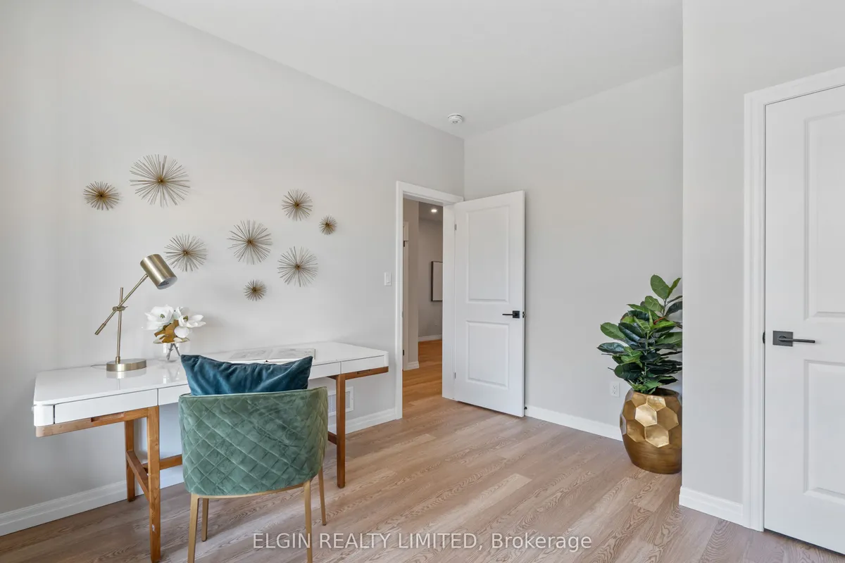 9 Dunning Way, ON N5R 0P7