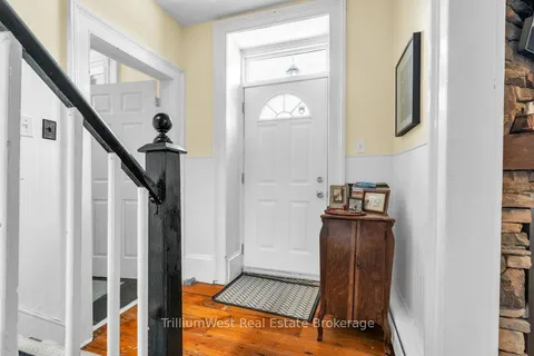 31 Bruce Street, ON N1R 2E1