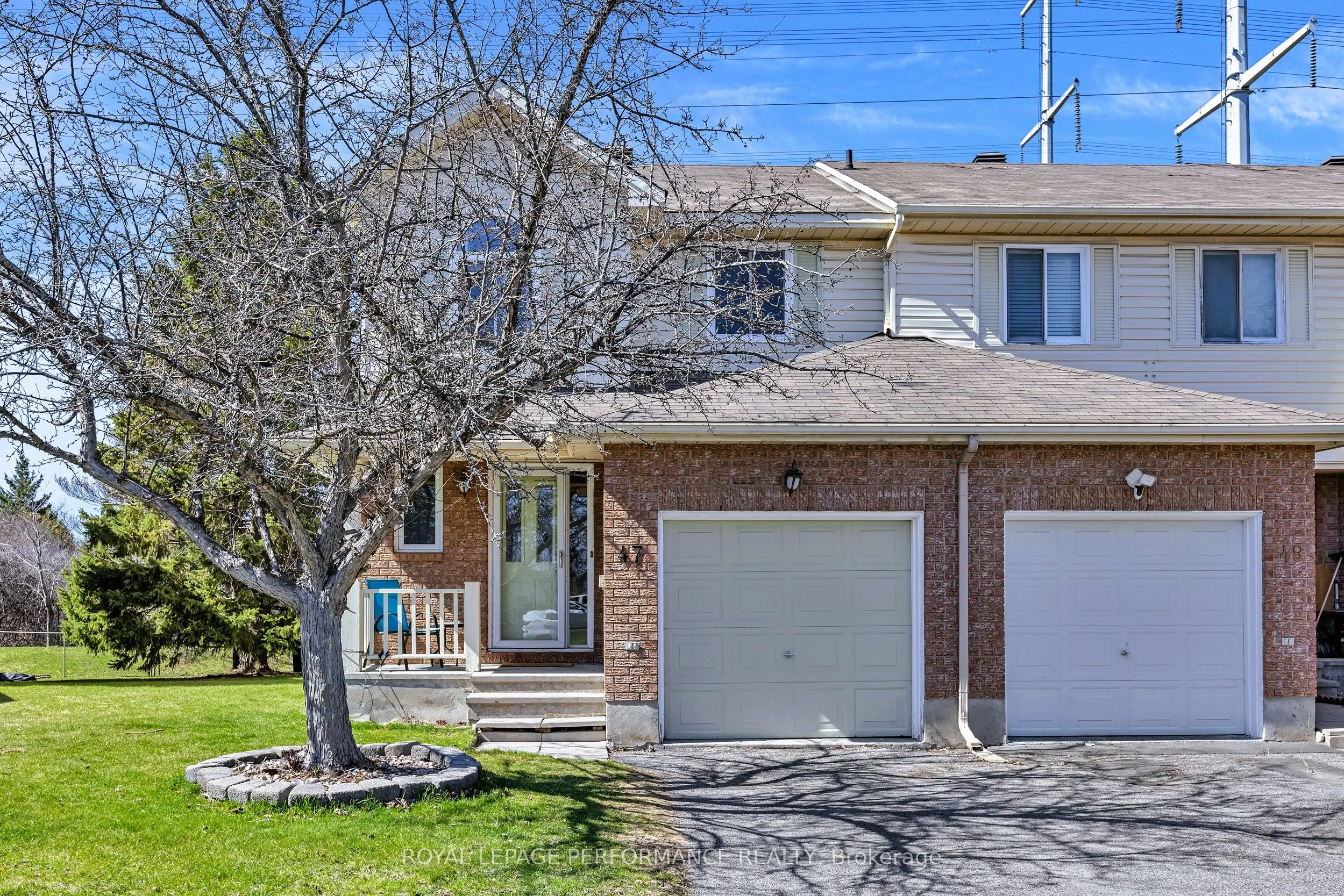 47 Birchbank Crescent, ON K2M 2J9