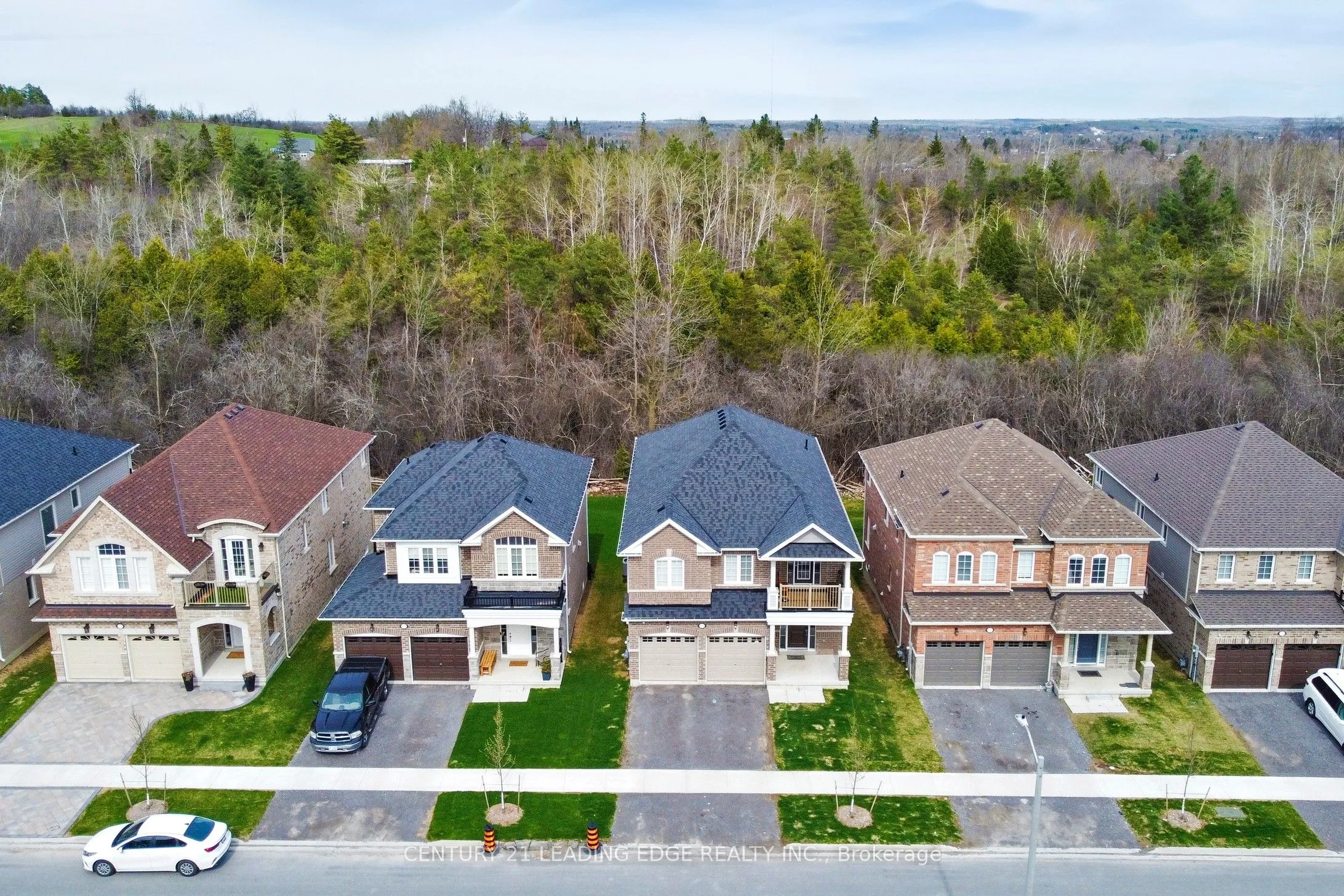630 Lemay Grove, ON K9K 0G9