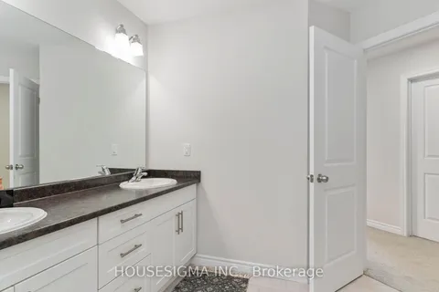 1754 Aukett Drive, ON N5X 0N1