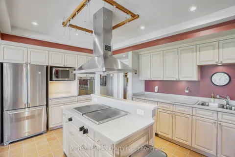 2399 Golf Club Road, ON L0R 1P0