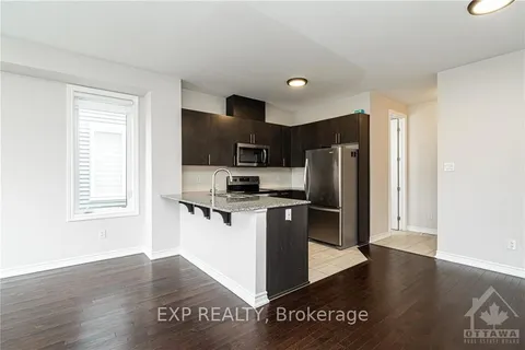 1168 CHAPMAN MILLS Drive, ON K2J 6T6