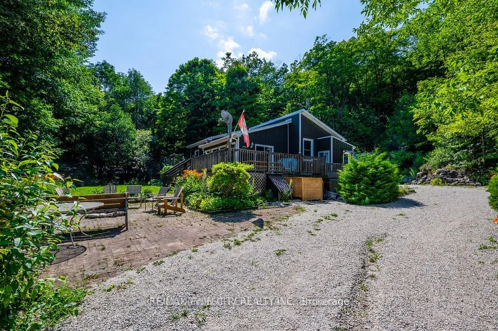 11 14th Avenue, ON N0H 2T0