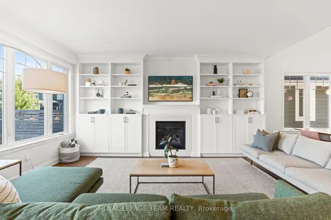 108 LOCHHOUSE Walk, ON K2J 6A3