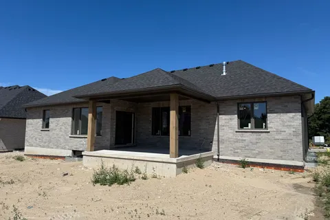 920 Bogdanovic Way, ON N2Z 0H3