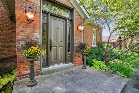 1553 BROCK Road, ON L9H 5E4