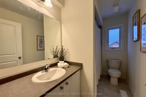 916 Bamford Terrace, ON K9K 0G3