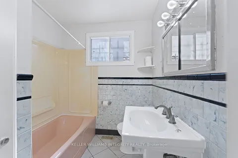 3722 St Joseph Boulevard, ON K4A 0Z5