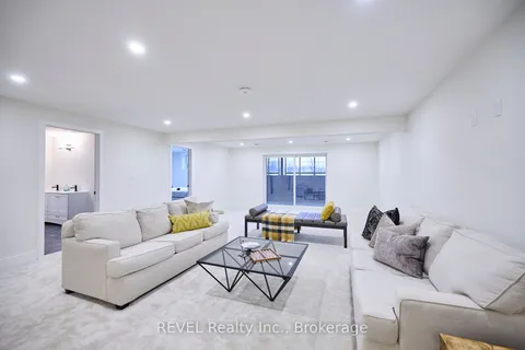 87 Port Robinson Road, ON L3B 5N5