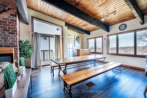 157 Tyrolean Lane, ON L9Y 0N3