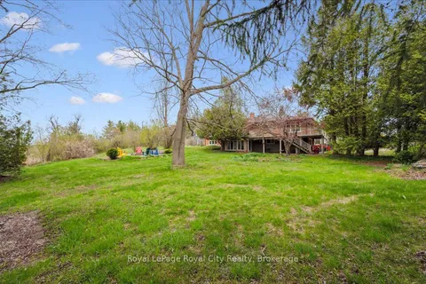 4540 20 Side Road, ON N1H 6J3