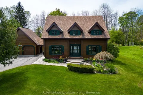 112 Algonquin Drive, ON N0M 1Y0
