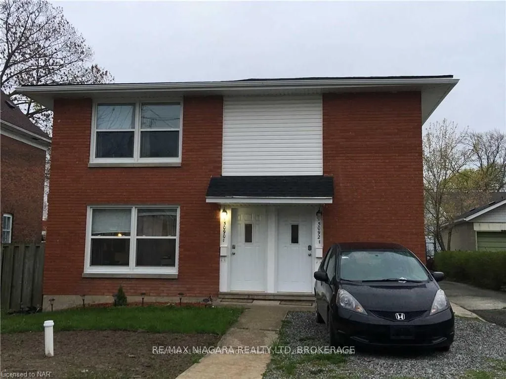 5090 Mcglashan Crescent, ON L2E 3W9