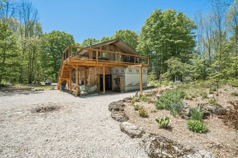 442183 Concession 21 Concession, ON N0H 2T0