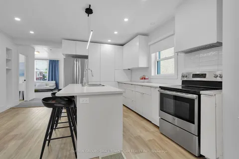 83 John Street, ON N0M 1S1