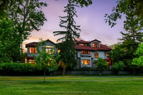 12 Allan Place, ON K1S 3T1