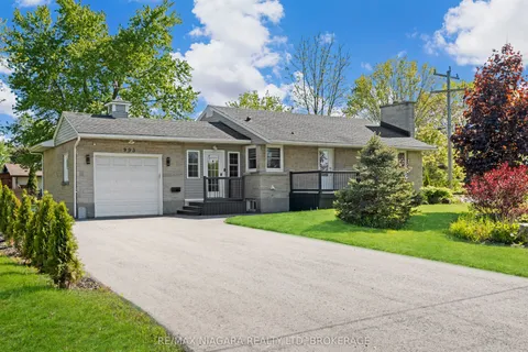 993 Bertie Street, ON L2A 1Z7