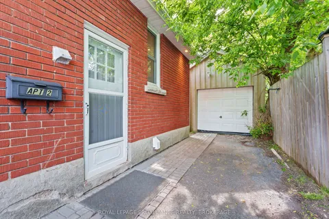168 MacDonnell Street, ON K7L 4B8